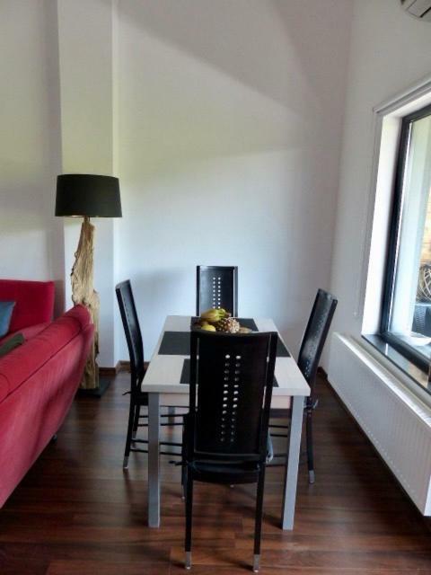 Modern, Deluxe Apartment In Rural Part Of Floresti, Cluj-Napoca Ngoại thất bức ảnh